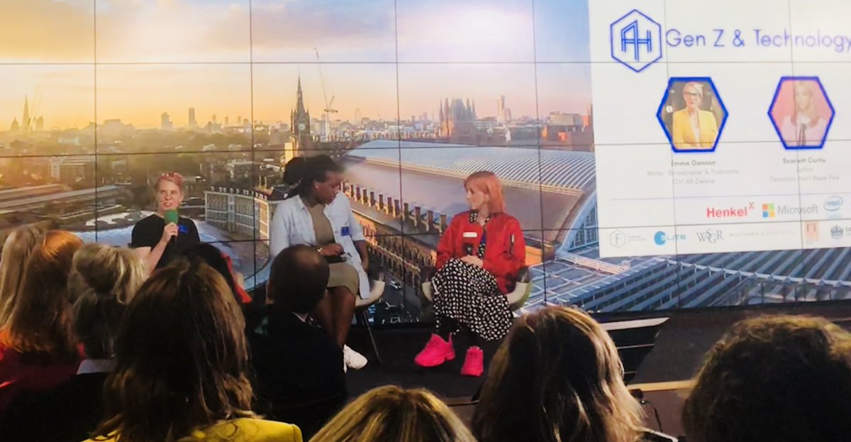 What a room at #AHLDN Inspiring speakers, business leaders, world changers.  Thanks to @accelerate_HER for a great line up! #FFLDN #ffweek