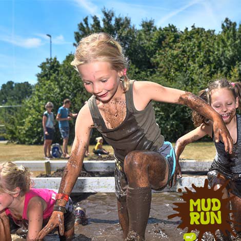 ZwolseMudrun's tweet photo. De Seven Stars Zwolse MudRun is voor iedereen! Kinderen van 6-10 jaar worden uitgedaagd om een afstand van 1,5 kilometer te rennen door de modder. Natuurlijk onder toeziend oog van begeleiding! Kijk op https://t.co/xokdKyLCTx voor meer info
#SevenStarsZwolseMudRun #MudUp https://t.co/5dQmdPEgKE