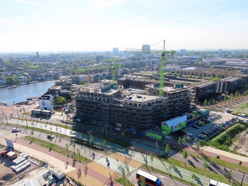 Aanstaande zaterdag openen wij de deuren van de bouwplaats op ons project VOLT in Delft! Een unieke kans om de bouw van wel heel dichtbij te zien! Je bent van harte welkom op zaterdag 15 juni tussen 10.00 en 14.00 uur, aan de Nieuwe Gracht 1 in Delft! bit.ly/2ZlQjPk