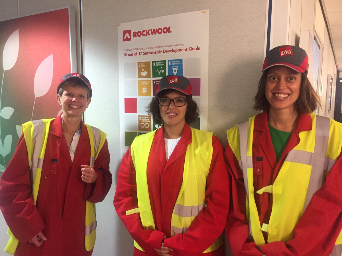 Eurima_MW's tweet photo. Visiting the largest stone wool plant in the world to learn more about the process of turning stone into #insulation and discover different applications @ROCKWOOLInt
#BuildingRenovation #BetterHomes #BetterFuture https://t.co/aXFco7snXW