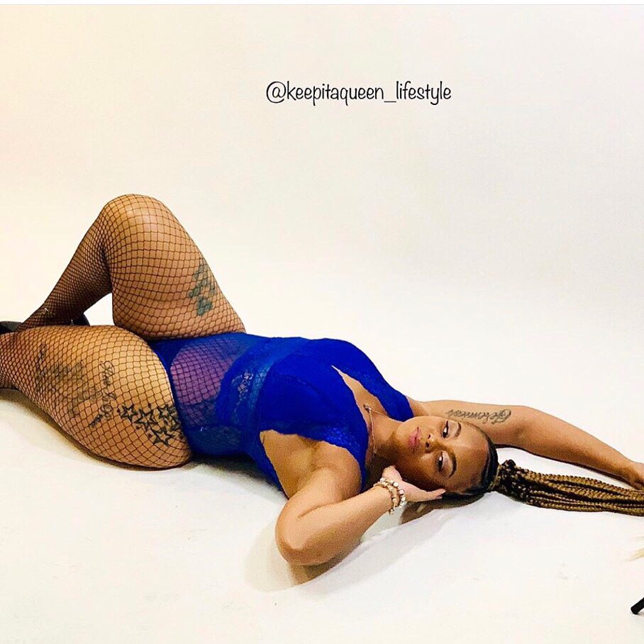 Takitamelaine's tweet image. Showing much love this Wednesday to my beautiful clients➡️➡️➡️ 🌻🥰 @takitamelaine_mua 🗓 #workingwomenwednesday #bookmetoday #wcwpost #dmvmakeupartist #vamua #dcmua #selftaughtmua