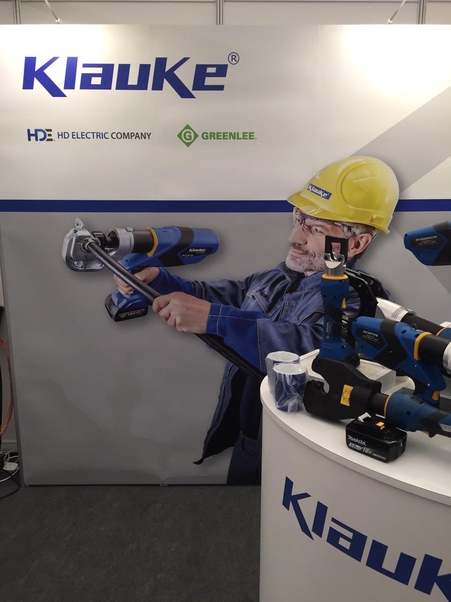 KlaukeUK's tweet photo. More from @OHLex #OHLEx19
#UK #Manuafacturing #Engineering
#overheadlines #electricity #Utilities https://t.co/2McklZ5Bhz