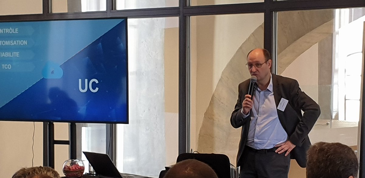 Mitel_FR's tweet photo. Merci aux speakers en action lors de l'Université d'été du #FUM : UCC #MiCollab, intégration, #MiCC, inAttend et retours https://t.co/MwyAWPK1aj https://t.co/qQ0oNfImlu