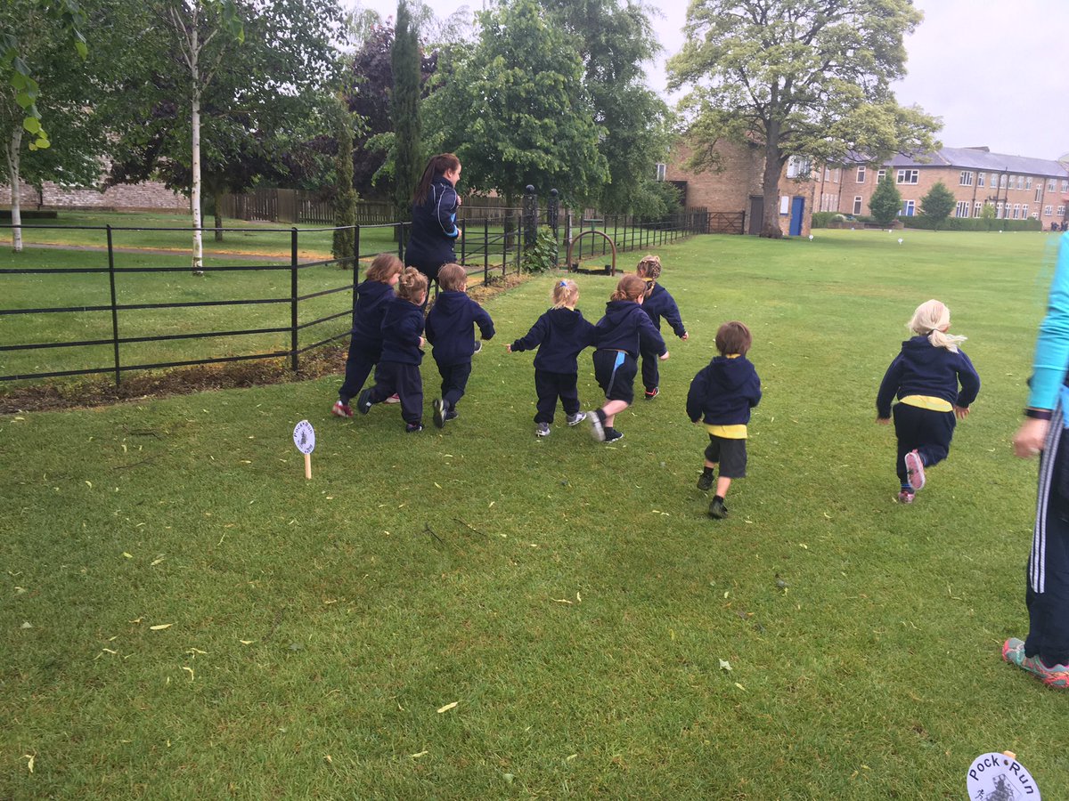 HeadPockSchool's tweet photo. What fun we had this morning running at top speed around the @PockPrep Pock Run course with Pre-School. With a bit of sustenance on the way....Some athletes of the future here! #runningmotivation #resilience https://t.co/H9A0RSL6VB