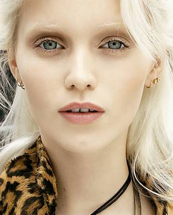 Happy 32th Birthday Abbey Lee Kershaw! cheers       