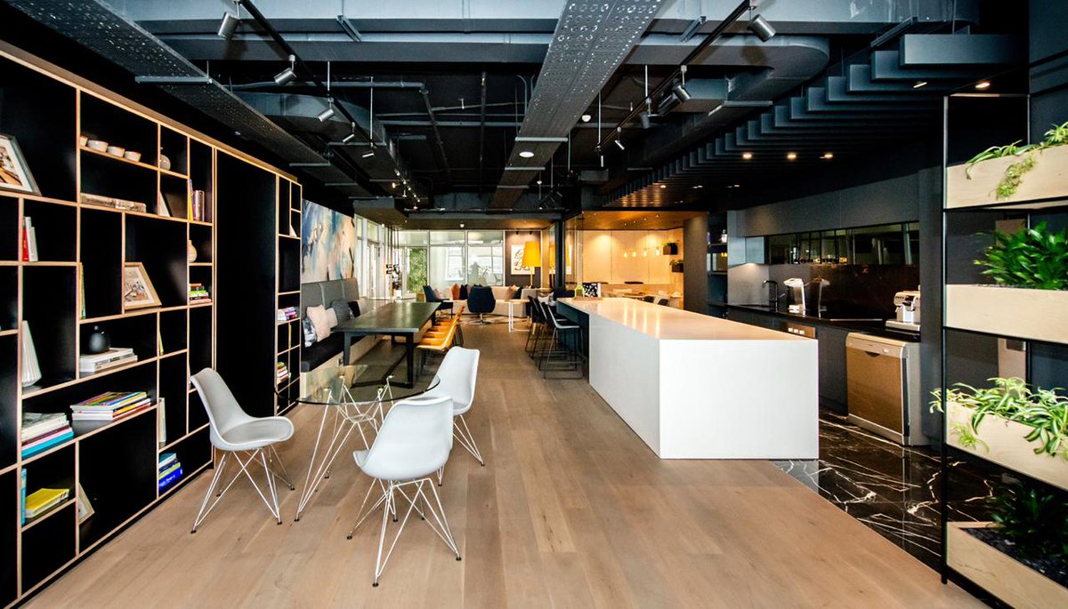 InhouseDStudio's tweet photo. Whether it's to grab a quick coffee, eat lunch or just chat with a team member, The Hub really is the heart of our office.
#InHouse #inhousedesignstudio #workspacewednesday #officespace #interiordesign #officedesign #officedecor #breakroomdesign #CapeTown #SouthAfrica https://t.co/z96AQo4gSm