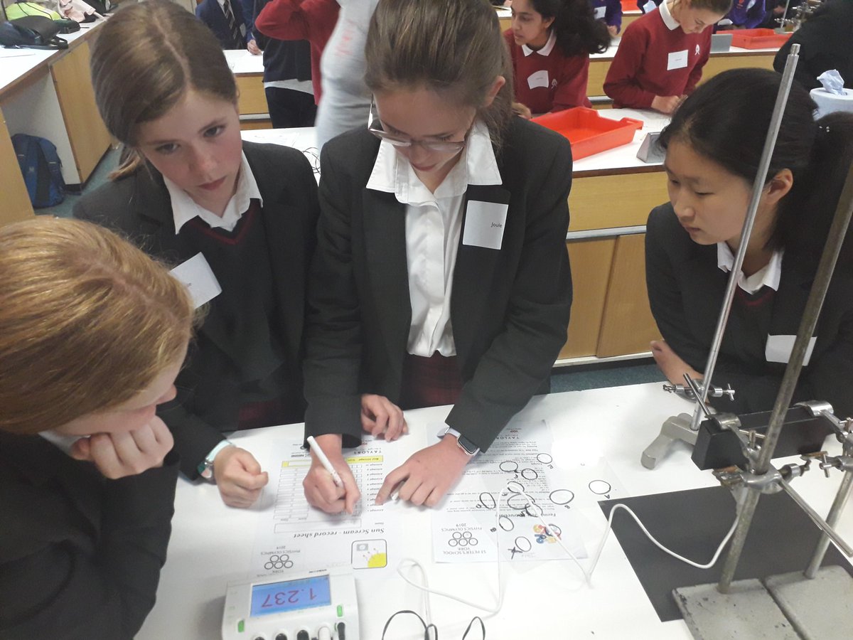 QM_Science's tweet photo. Enjoying the Physics Olympics competition @stpetersyork. https://t.co/2hbUUATVgv