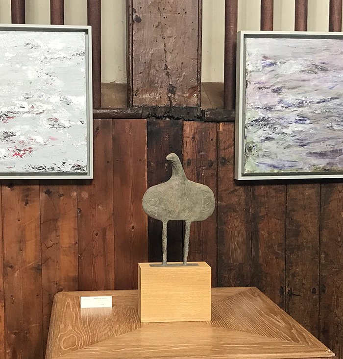 cc_art_handmade's tweet photo. CHRISTOPHER MARVELL'S work initiates a subtle contemplation on human/animal archetypes. More #sculpture #drawings in our pop-up @HoughtonHall2 until 29 Sept
#norfolkbydesign #henrymoore #houghtonhall #norfolk #art #northnorfolk #norfolkart #eastanglianart #onlineshoppers https://t.co/bvWZg6Wi4A