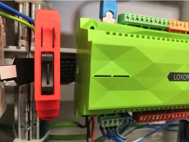 oix_automation's tweet image. #Loxone MicroSD Extender DIN for #MiniServer @loxoneEs by @EraserFX thingiverse.com/thing:3068993 @thingiverse #smarthomes #Domotica #RealSmartHome #IoT
