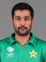 JatholYousaf's tweet photo. M. AMIR  Great bowling spell aganist Australia 
My comment is well bollwing. @iamamirofficial https://t.co/kjw87wSm6C
