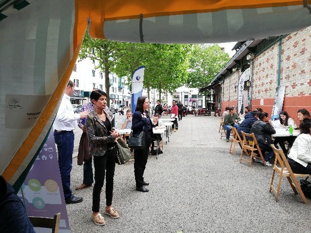 Fantom645's tweet photo. Les @poleemploi_NA du Pays Basque avec @saintjeandeluz animation commerce organisent le premier "Marché de l'Emploi" https://t.co/W5agagQNSW