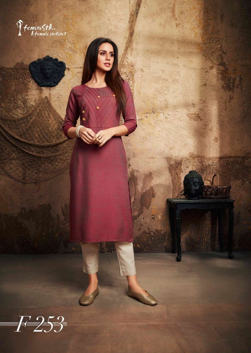 fennypatel1's tweet photo. Designer kurtis shoping now !!
#kurtis #rayon #twotone #khaadi #partywear #beautiful #girlslike #surat #gujarat #india #ashirwadonlineagencies
For more order/price whatsapp me: +91 7575003053
Fore daily updates DOWN. NOW OUR 
APP:- https://t.co/ug8Jw55KWg https://t.co/EFxIVXVtrL