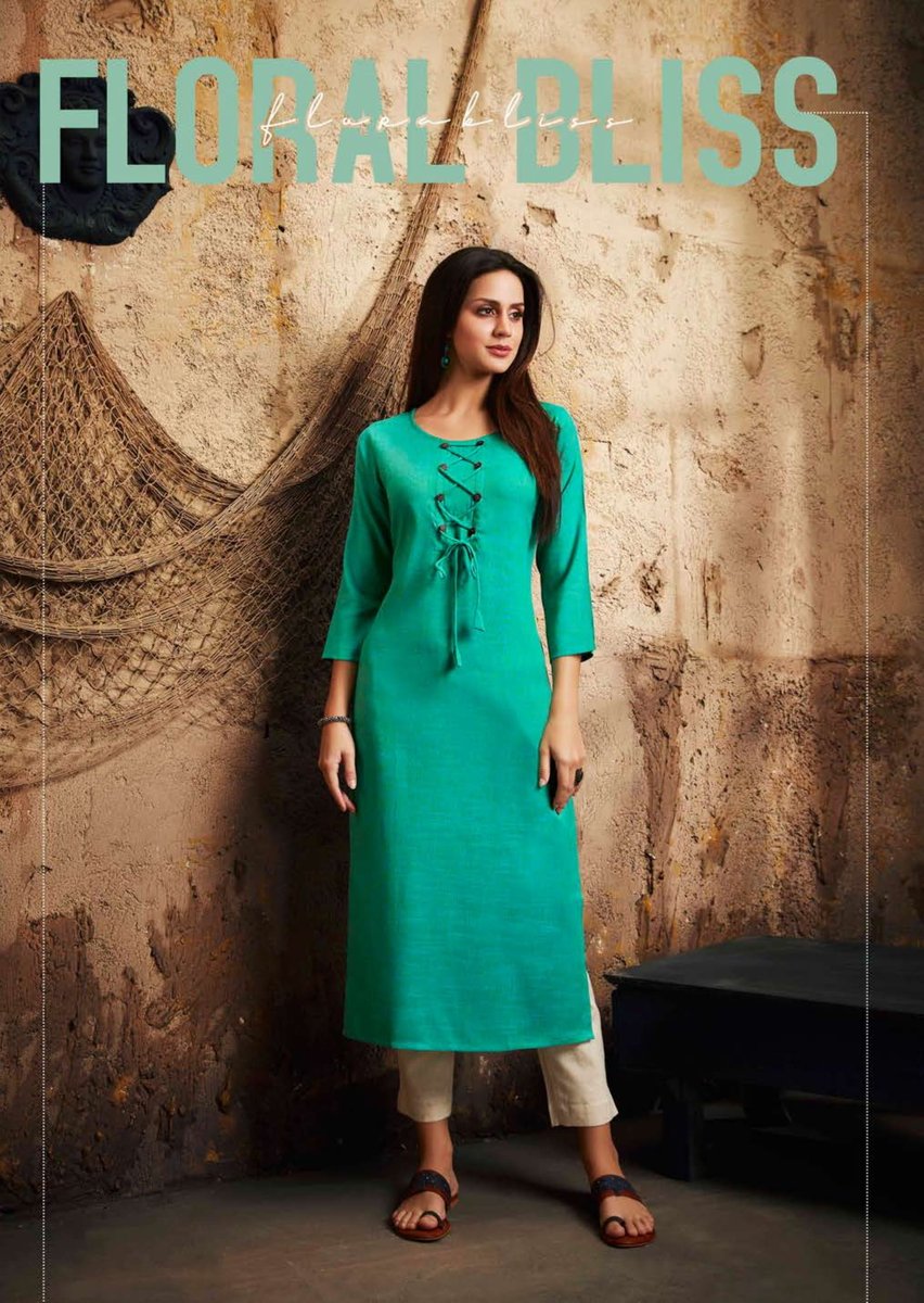 fennypatel1's tweet photo. Designer kurtis shoping now !!
#kurtis #rayon #twotone #khaadi #partywear #beautiful #girlslike #surat #gujarat #india #ashirwadonlineagencies
For more order/price whatsapp me: +91 7575003053
Fore daily updates DOWN. NOW OUR 
APP:- https://t.co/ug8Jw55KWg https://t.co/EFxIVXVtrL