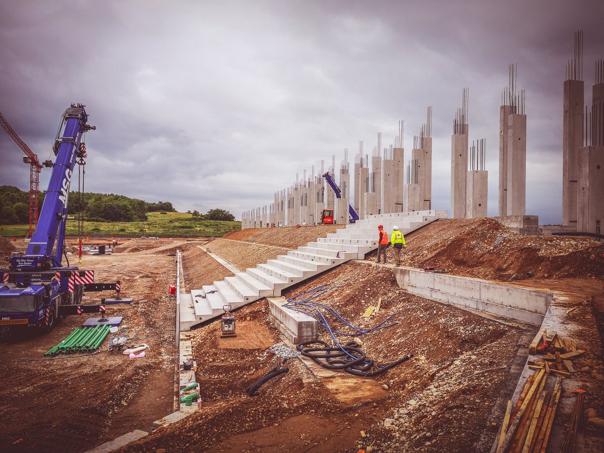 Sc Freiburg On Twitter Aktuelles Von Der Baustelle Die Ersten Stufen Des Neuen Stadions Sind Da Scf