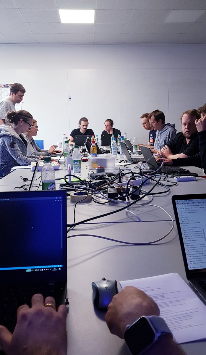 ULSolutionsSIS's tweet image. #Rust-Learnings im heutigen #MedDev-Teamworkshop. Gerade knobeln alle an der &quot;Gilded Rose&quot;. #CodingKata @rustlang