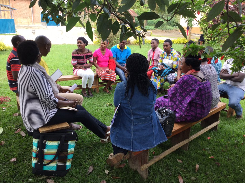 BonaneJE's tweet photo. #Umurunga radio serial drama. Rugerero sector @RubavuDistrict Umurunga writers from @UrunanaDC with staff from @RwandaGender discuss with Umurunga listeners on issues related to #GBV and child abuse this 12th June. Serial drama is aired on @RadioRwanda_ every Thursday at 8:00 PM. https://t.co/wJHP6iuX9M