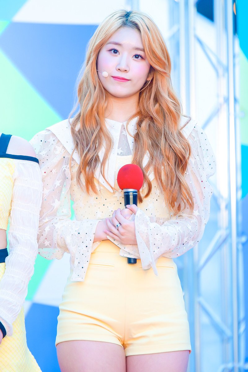 Blue_Wave00's tweet image. 190611 tbs 악동서울

아...진짜 보면 볼수록 넘모 이쁘다
@iMe_Dreamnote 
#드림노트 #Dramnote #보니 #Boni