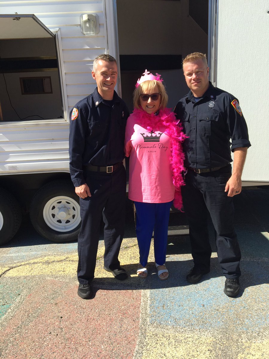 Thomson School is celebrating Amy Memmolo day in honor of our wonderful school secretary who is retiring. Thanks for taking care of the entire Thomson community Amy!