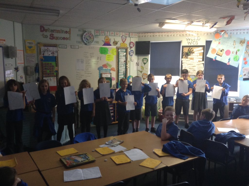 4EW_LPS's tweet photo. Learning our 8 times table removing one at a time. How well can we remember them and recall the answers? #LPSmaths https://t.co/ne7XXMQBPg