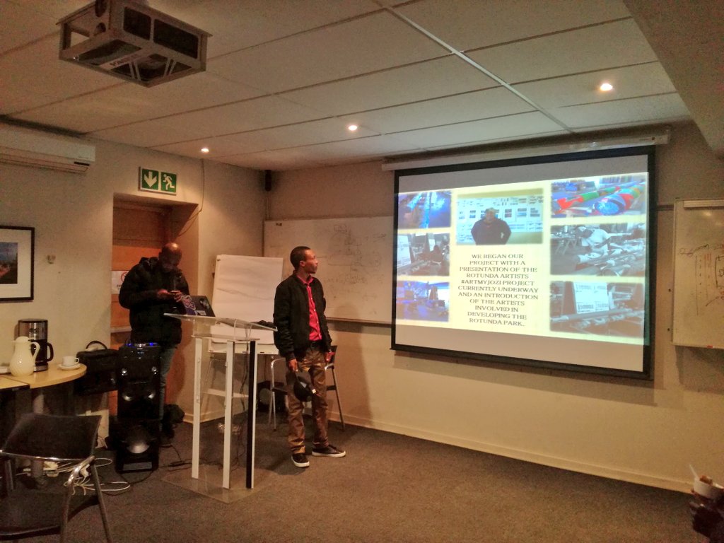 PCLouw's tweet photo. Lungile Mabizela took participants on a tour filled with food, art and history in Turffontein and La Rochelle. The walk highlighted the history of the area’s fashion, food and transportation dating back to the 1800s.

#JoziWalks https://t.co/ufXCU4UW0M