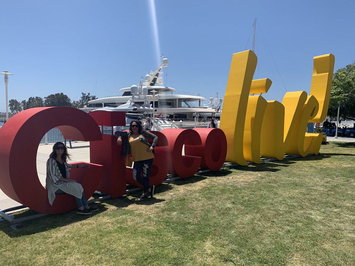 AimeeOlmscheid's tweet photo. Lovin’ this weather at Cisco Live! 2019 #CLUS #CiscoLive2019 https://t.co/XUMbnrFcJU
