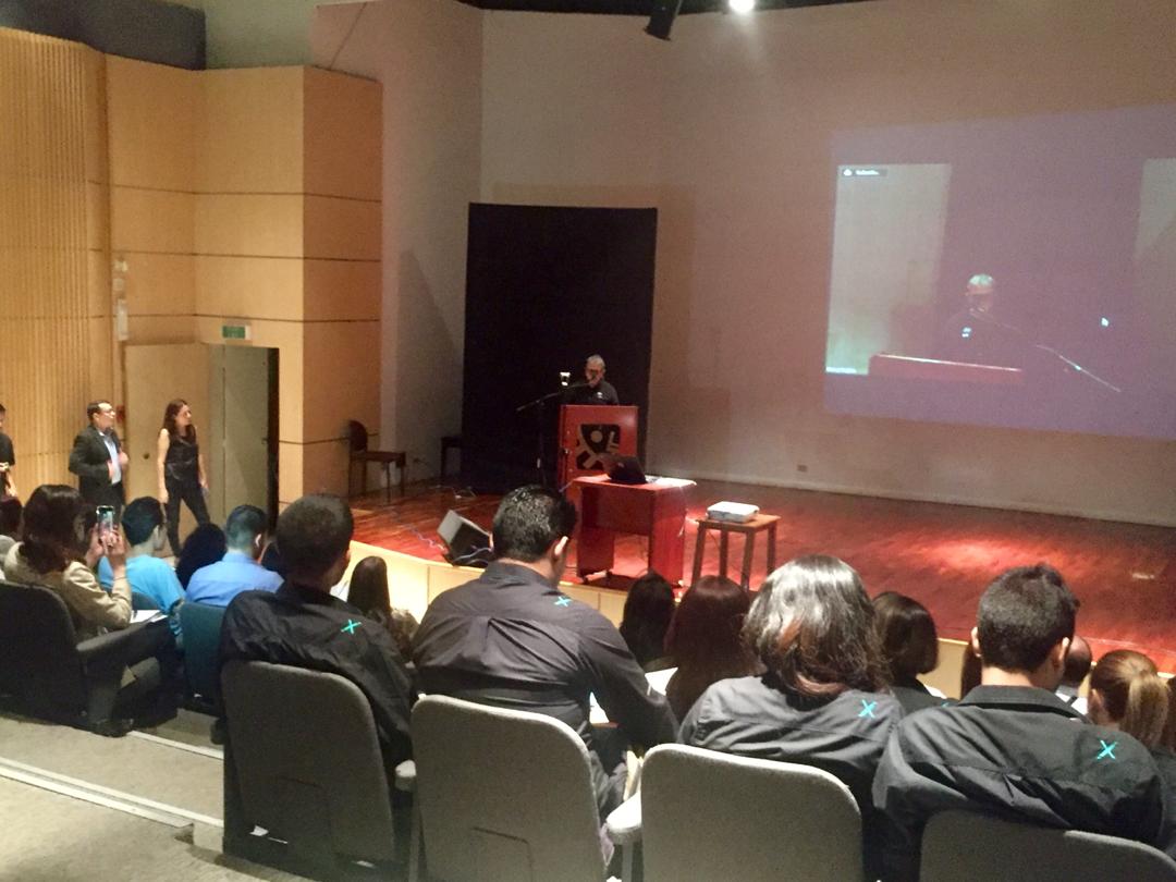 daycohost's tweet photo. #Congreso| Transformación Digital

📍Decano de la Facultad de Ciencias de la #UCV, Dr. Ventura Echandia, da inicio al #2ctducv que se realiza en los espacios de la Facultad https://t.co/5yFpB1zJa3