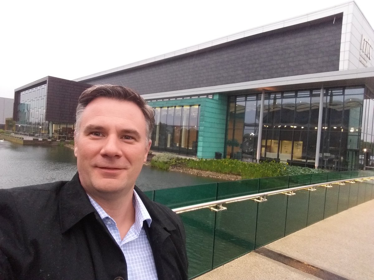 Technolink_UK's tweet image. Fantastic day at the inspiring @the_MTC_org centre discussing the challenges and opps for UK manufacturing #manufacturing #MidlandsEngine Thanks to @BGFinvestments for invite