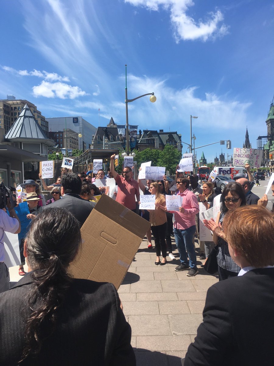publicjustice's tweet photo. CPJ staff outside of the Senate this afternoon calling for the passing of Bill C-262! #UNDRIP #AdoptAndImplement https://t.co/bA4is4gjQh