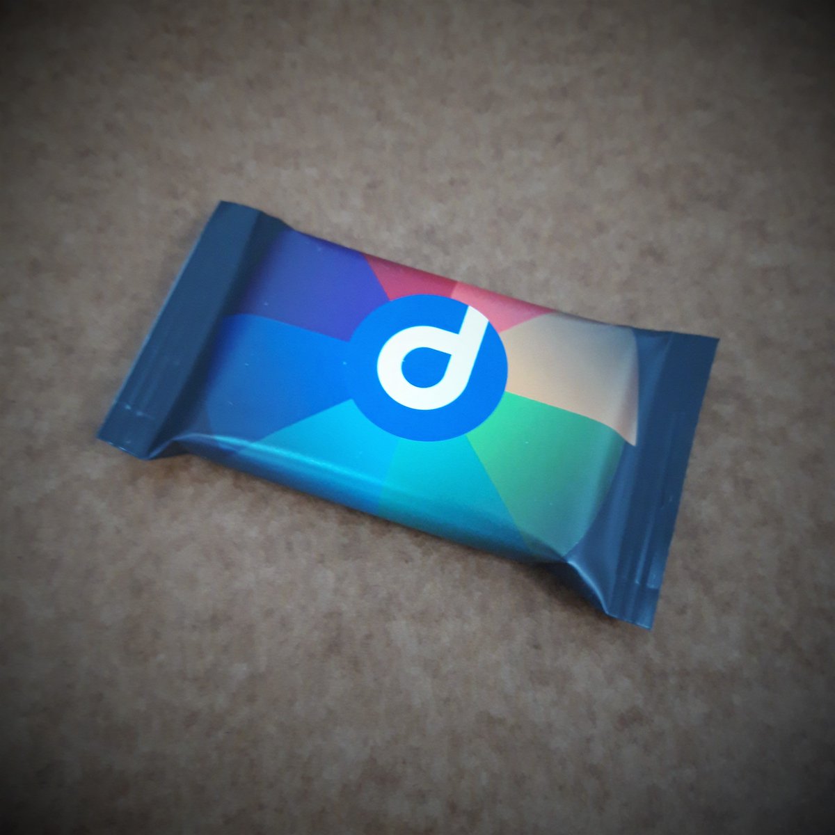 digimockprint's tweet photo. NEWS! Supplying pre-made flow wraps, allowing clients to self pack without the need for a full flow wrap machine. Fully printed low MOQ.  HP Print &amp; barrier laminates. Typically used for #proteinbars #flapjacks #chocolate #petfoods #foodanddrink #foodinnovation and more! Ask us. https://t.co/5nySxVAk8m