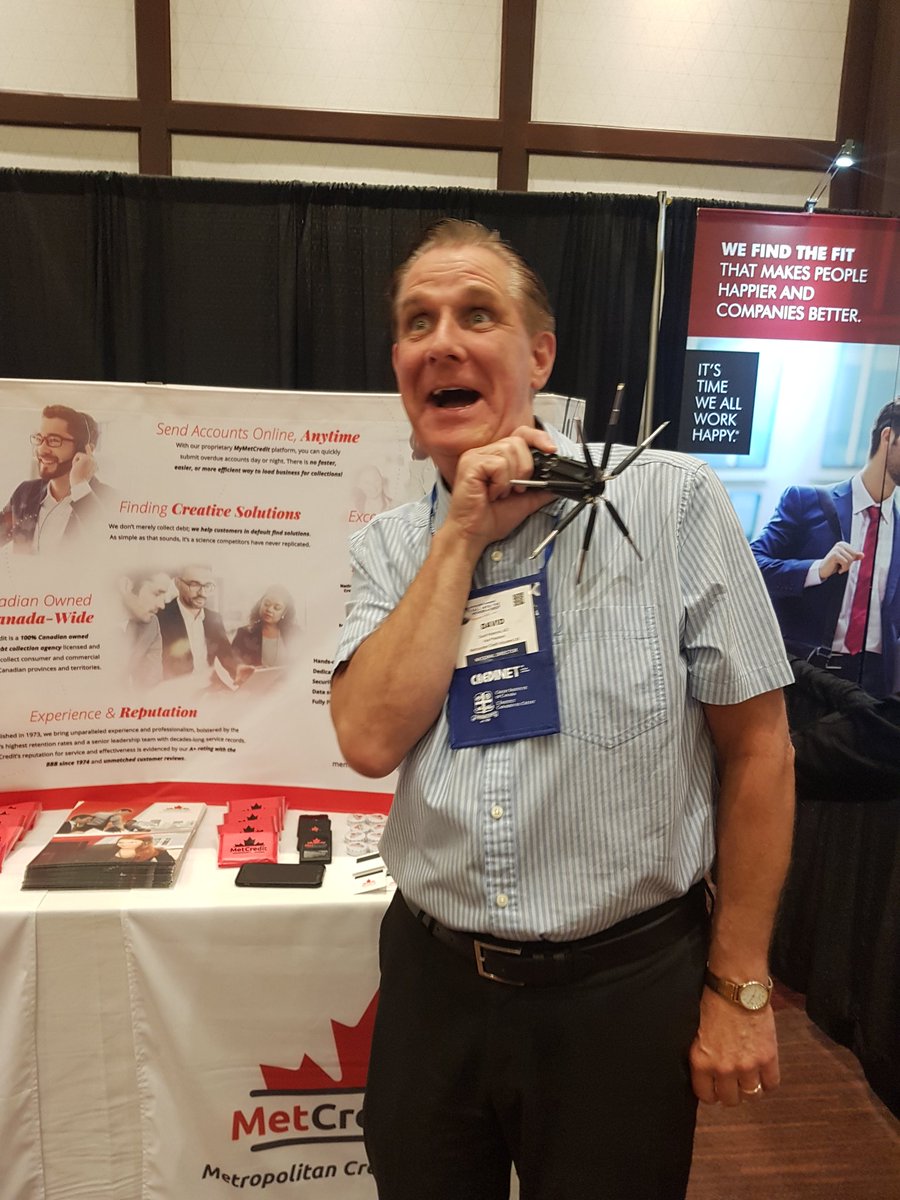 SmallBizJeff's tweet image. The @equifaxcanada spider (multi-tool) attacking @MetCredit David Hopkyns at the @creditinstitute conference in Niagara Falls. They have a mind of their own, watch out!