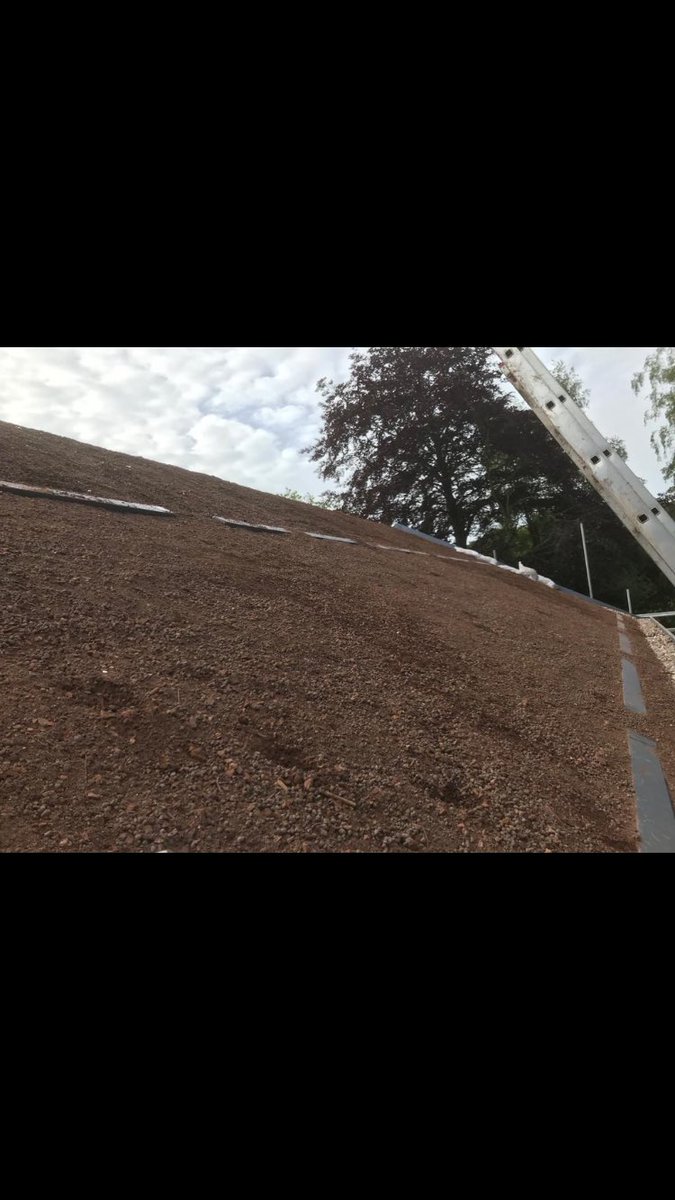 urbangreeningco's tweet image. Various stages of our pitched green roof installation in Leicester #pitchedroof #pitched #greenroof #greenroofs #sustainability #greeninfrastructure #leicester #roof