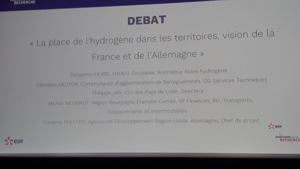 ThierryJahier's tweet photo. @EDF_PdL invite @philippejan1 de la @ccipdl  a témoigner du développement de #hydrogène en @paysdelaloire . @EDFpulse https://t.co/v89PgVRZCx