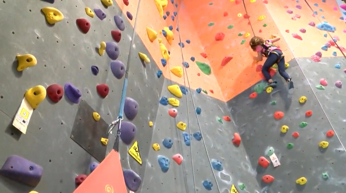 wakeupnm's tweet photo. KristenCurrieTV One #ABQ 5-year-old is such an all-star rock climber... she just scored a sponsorship deal!

KRQE's BrittanyBadeTV has Tess's story (CLICK): https://t.co/HeuotPDRhP krqe #NewMexico https://t.co/CcI84Mf2T4