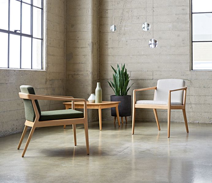 ArcadiaContract's tweet photo. Happy Hump Day & Happy last day of NeoCon! If you're still in town (and your feet aren't too sore), stop by Showroom 340 for one last look at Arcadia’s newest collections #NeoCon50 https://t.co/0HkBsai8CG