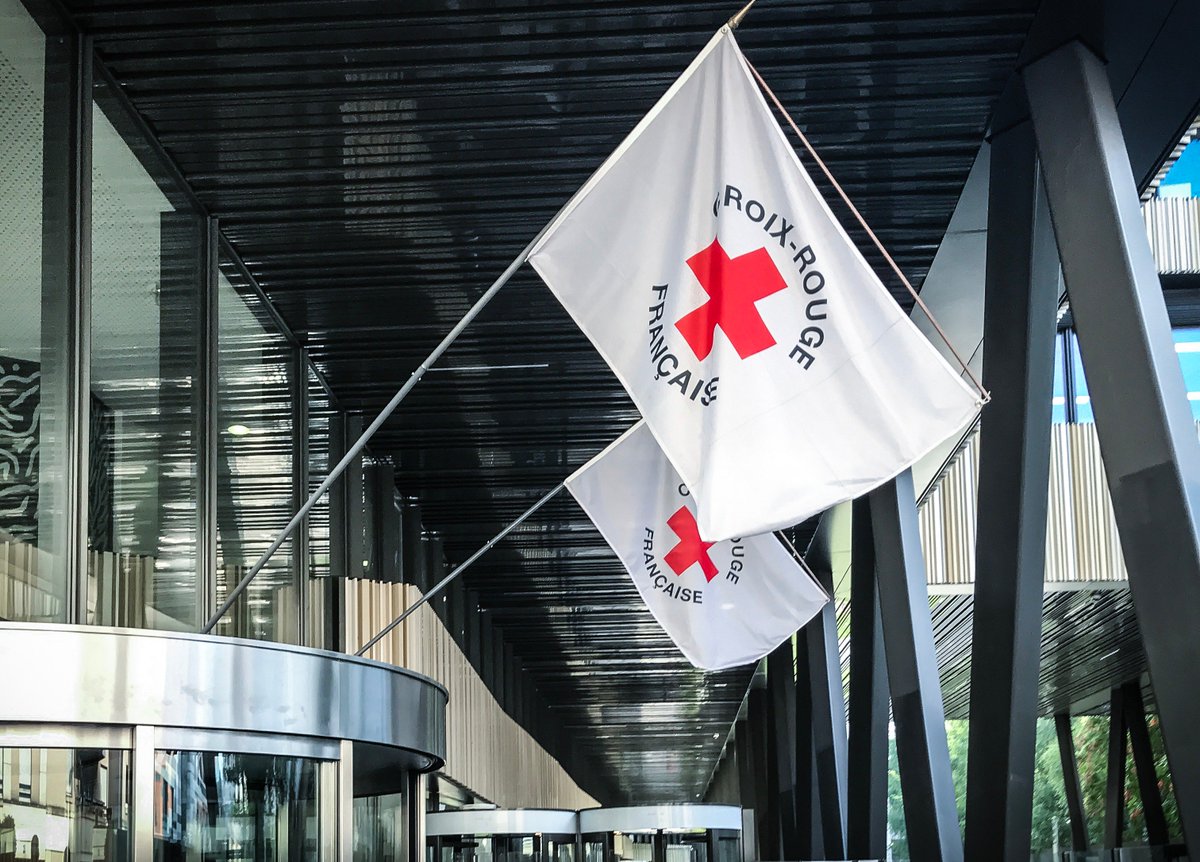 IFSImulation's tweet photo. Merci à la @CroixRouge de nous avoir reçus, pour étudier une rentrée de septembre 2019 avec #IFSImulation dans ses établissements de #formation ! https://t.co/kazcjS2qIr