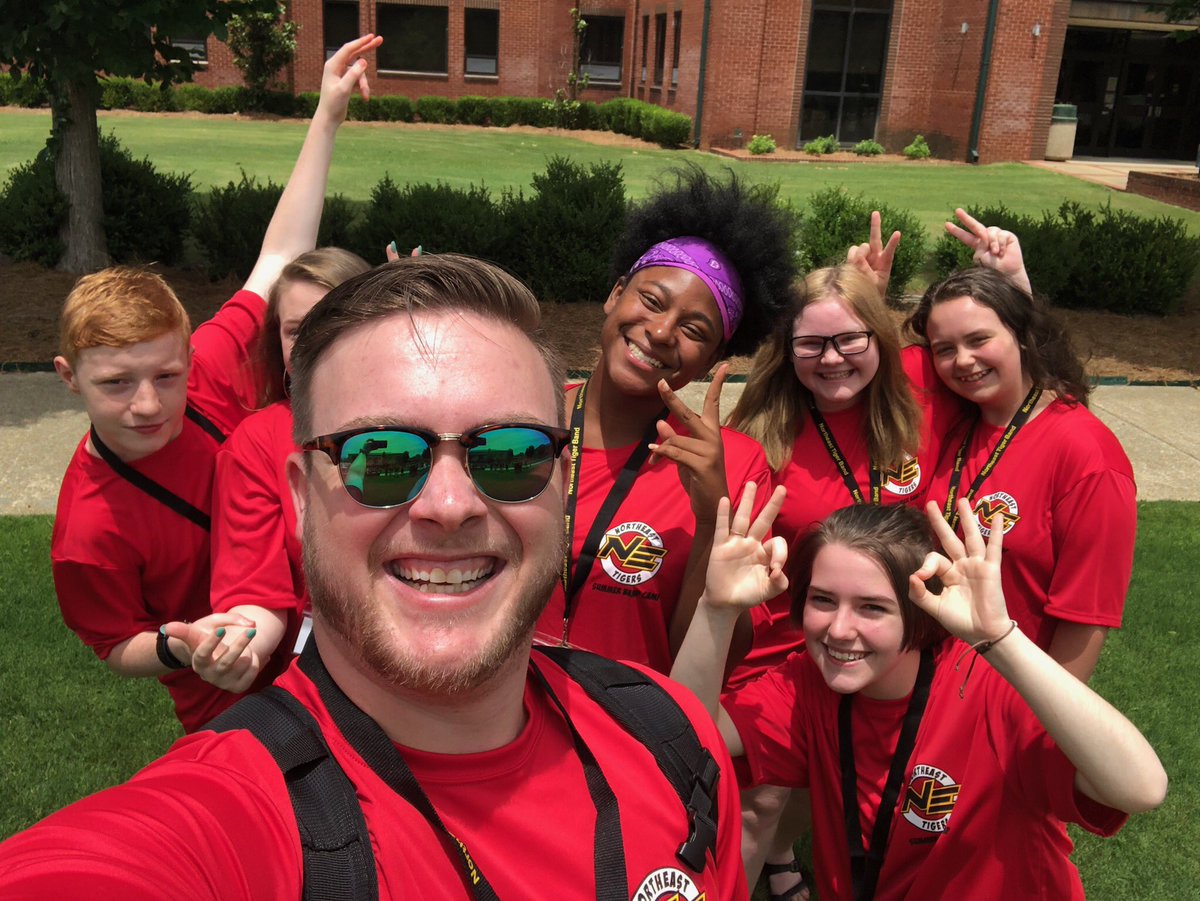 kosciusko_band's tweet photo. Super proud of these 6 kids that decided to give up a week of their summer to learn more about band and music!! Oh, and way to go Mr. Campbell for giving of your time to teach these awesome kids! #futurebigred https://t.co/dyqnEaRMja