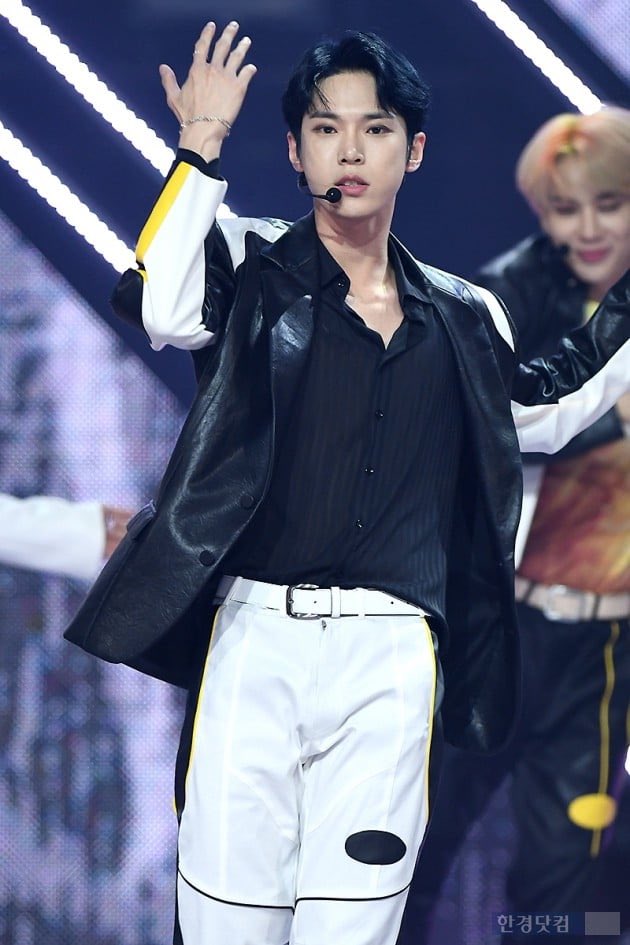 PRESS |190612 #도영 #DOYOUNG

🌻 cgeimage.commutil.kr/phpwas/restmb_…
🌻 m.photoviewer.naver.com/image?nclicks=…
🌻 m.photoviewer.naver.com/image?nclicks=…

#SUPERHUMAN2NDWIN