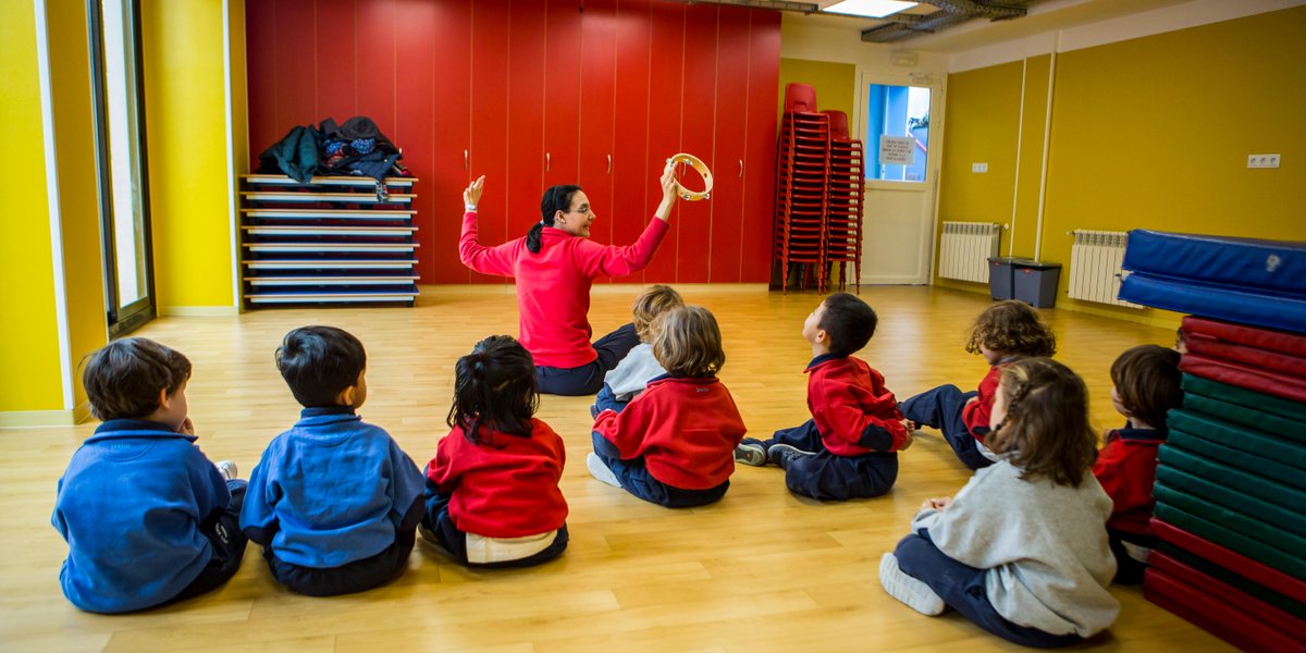Colegio_Brains's tweet photo. Lots of the great music artists that we know today all have one thing in common; they were all interested in music from a very young age. That’s why we give our students the tools they need to succeed 🎻🎼 #Música #CondeDeOrgaz
#FiestaEuropeaDeLaMúsica https://t.co/Hno5rCMoUx