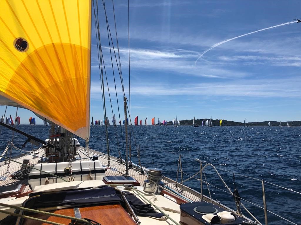 SwanAdventure's tweet photo. Beautiful Nautor Swan yacht Kira in the thick of it - the Rolex Giraglia Cup offshore race St Tropez to Monaco today #Rolex #sailing #regatta #Mediterranean #monaco #yacht #WinItWednesday https://t.co/o5tzOdnvkr