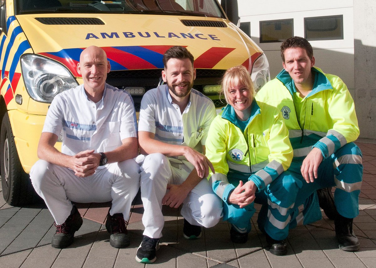 #Vacature Het werk op de ambulance combineren met werken in het ziekenhuis? Dat kan bij Ambulancezorg GGD Haaglanden! Benieuwd naar de functie? Lees dan verder. bit.ly/2X53Quc

#mooiwerk #bijzonderestad #helptaltijd #gemeente #denhaag #ggd #ambulance