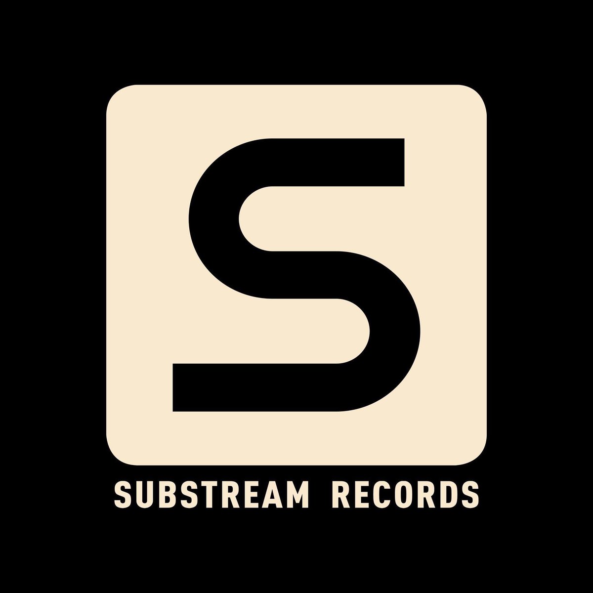 substreamjason's tweet photo. DOB 6/10/2019 🔥 https://t.co/VFqWVES5N6
