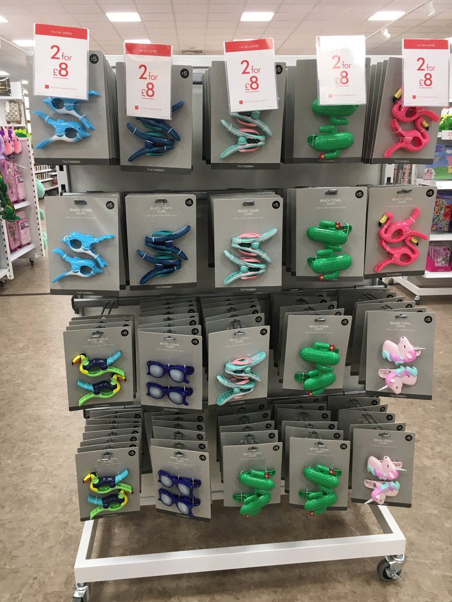 sfmccustomer's tweet photo. Fantastic selection and all on a 2 for £8 offer on these Beach Towel Clips @matalan_demo ✈️🏖 https://t.co/R4KOYaP7Sw