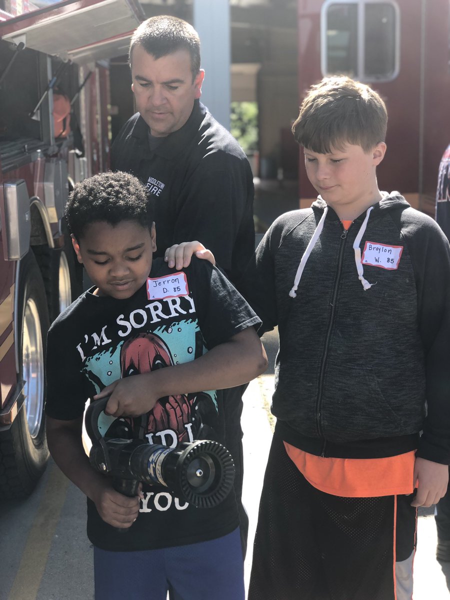“Teamwork & Support”, just one of our principles in the 2019 MFD 5th Grade Fire & Leadership Camp! #thisiswe #cbicares #middiersing #cityofmiddletown  @CBI_Middletown @MiddletownOH @CityMiddletown