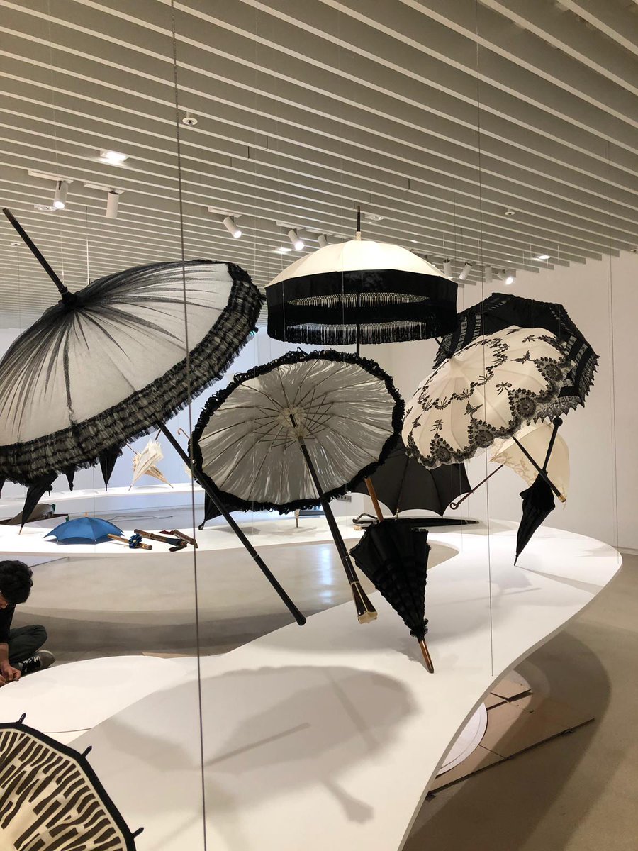 Heurtault's tweet photo. Installation of the Summer Bloom - a Story of French Umbrellas #exhibition at the @Platform_L Contemporary Art Center in #Seoul, South Korea https://t.co/iad6ulcS1N