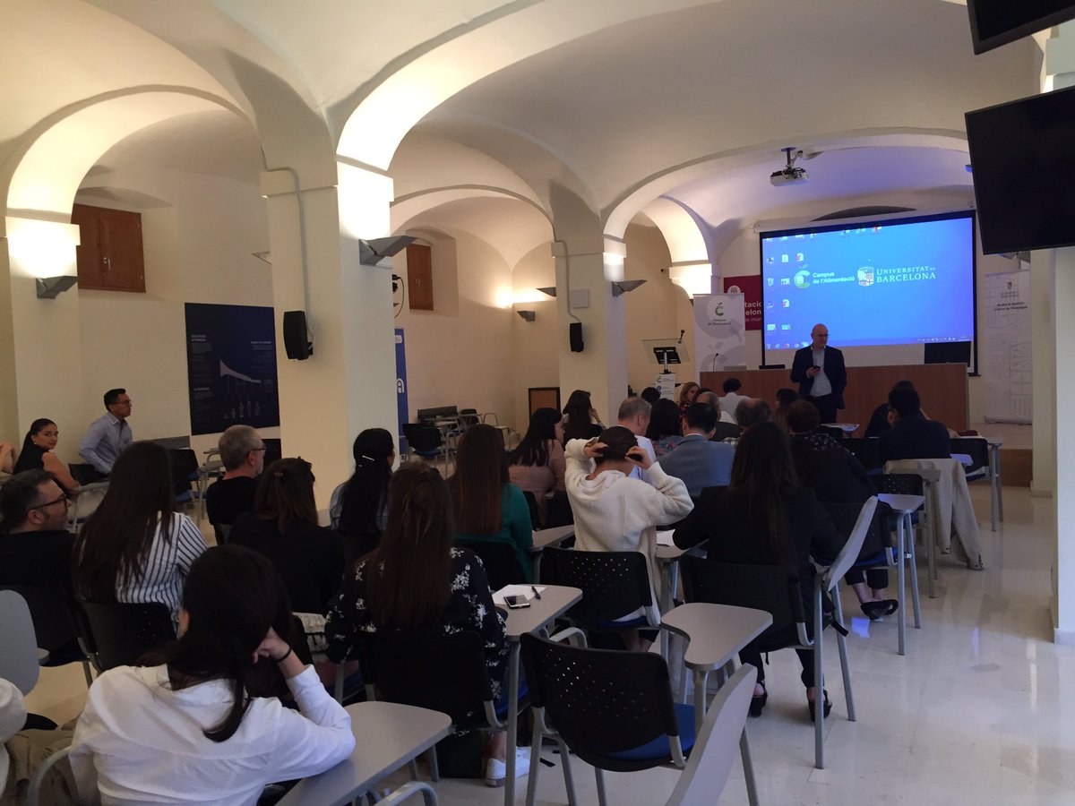 Nicole_HidalgoL's tweet photo. Today!! Final project’s presentation of Master in Food Research, Development &amp; Innovation 2018-19 @Farmacia_UB @AlimentacioUB @NutriMetabolom #food #innovation #MasterDIA #healthyfoods https://t.co/AOn48DJ8oW