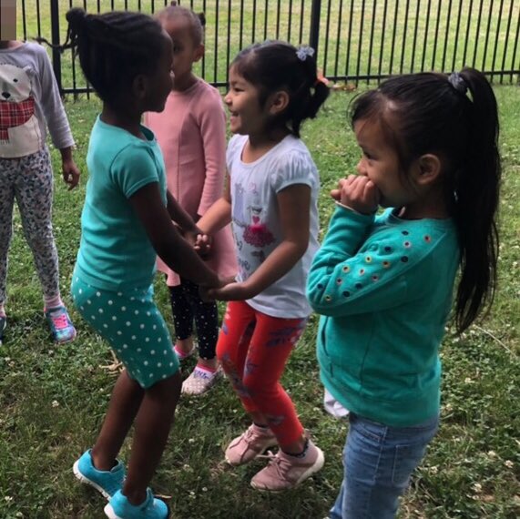 mothsrcuull's tweet photo. These PreK bluebirds had fun โhopping in the gardenโ for an outdoor singing game this morning! #TuBeArtful #HereComesABluebird #ATSlearns https://t.co/kuvWL699wE