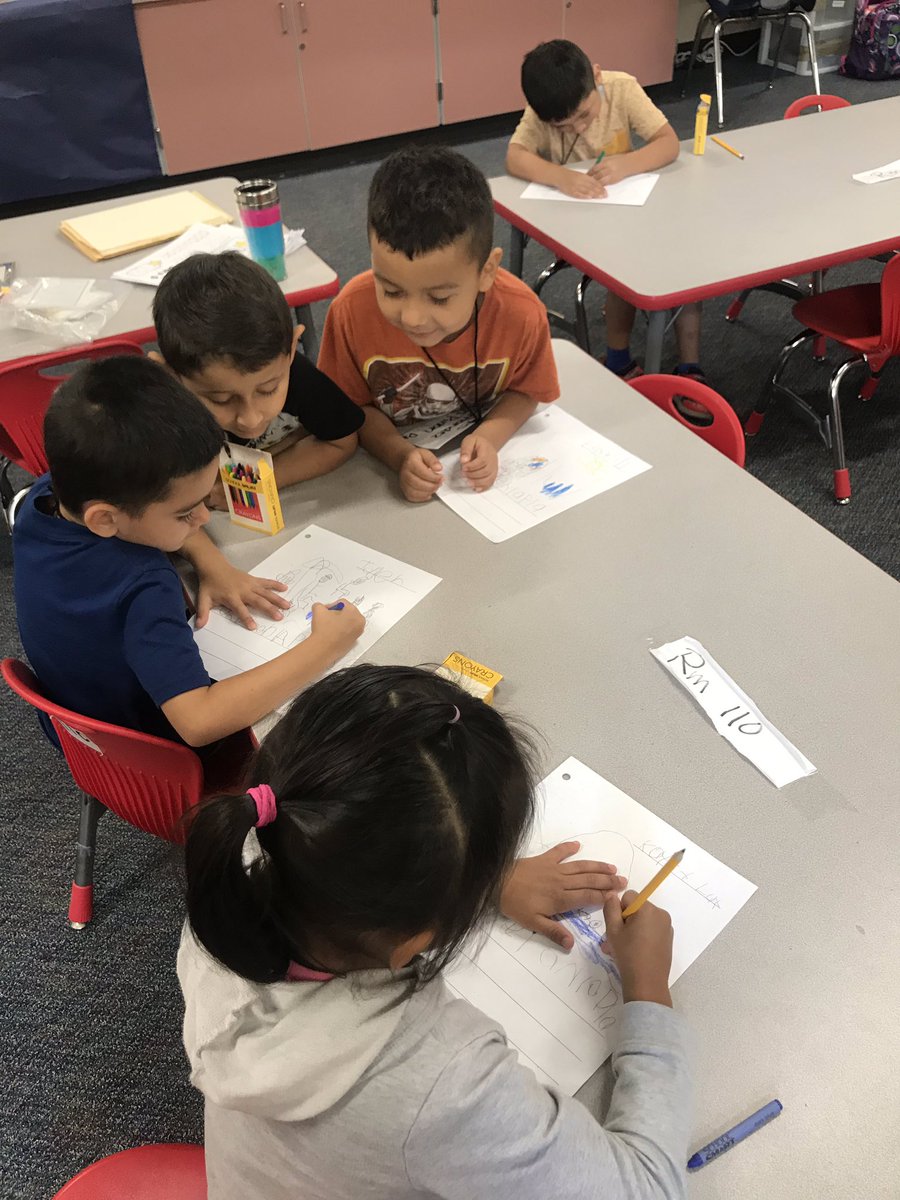 RianWardle's tweet photo. Our pre-k students LOVE to write!! @CreightonCISD #creightonsummerschool #cisdwrites https://t.co/GoPLV4m2R4