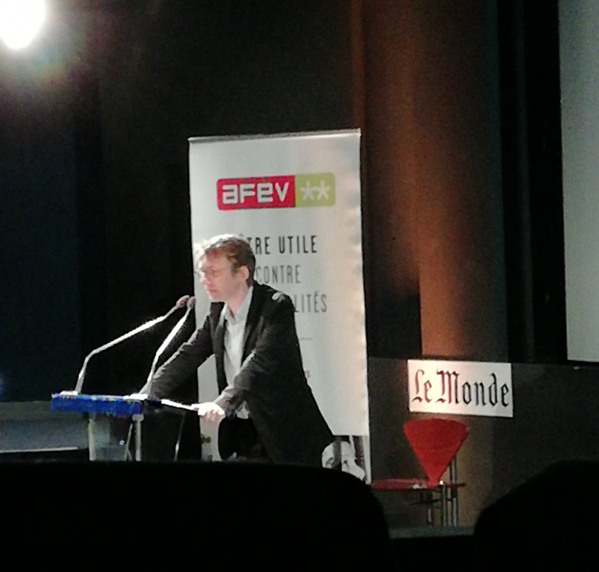 AfevFrance's tweet photo. La conclusion de ces #OrsuTalks revient à @chrparis, president de @AfevFrance!
Merci à tous pour votre presence, votre écoute et votre résolution sans faille à faire reconnaitre les Soft skills, projets à l'étranger et projets étudiants dans le parcours professionnel. https://t.co/3msozETkQ0