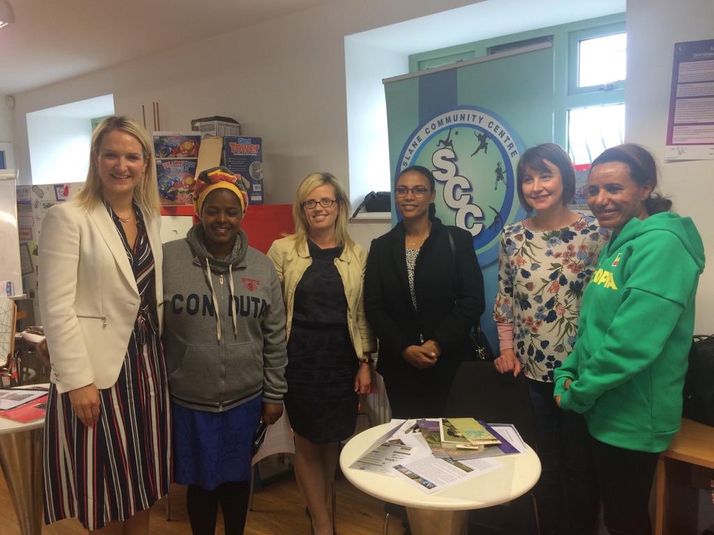 IrlEmbEthiopia's tweet photo. Last year Slane was voted the friendliest village in Ireland. We can see why! Today the #Ethiopian Minister of Culture and Tourism met the community, incl Minister of State Helen McEntee. Community is central for promoting great tourism destinations @SlaneCommunity @HMcEntee https://t.co/lBt93qQy71