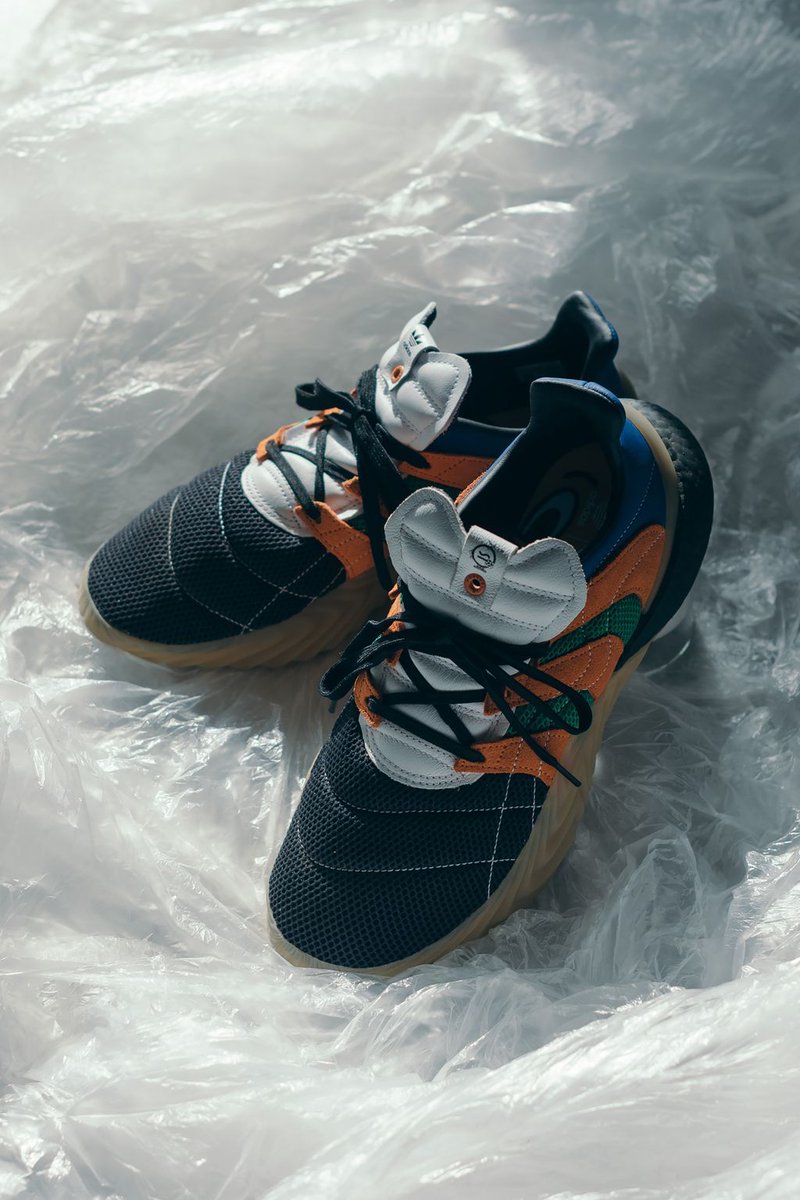 hanonshop's tweet photo. adidas Consortium Sobakov Boost x Sivadescalzo launches ONLINE Friday 15th June 23:00BST
#hanon #adidas #sobakovboost #sivasdescalzo
https://t.co/JBKOJlJN47 https://t.co/y34JfqKUsI